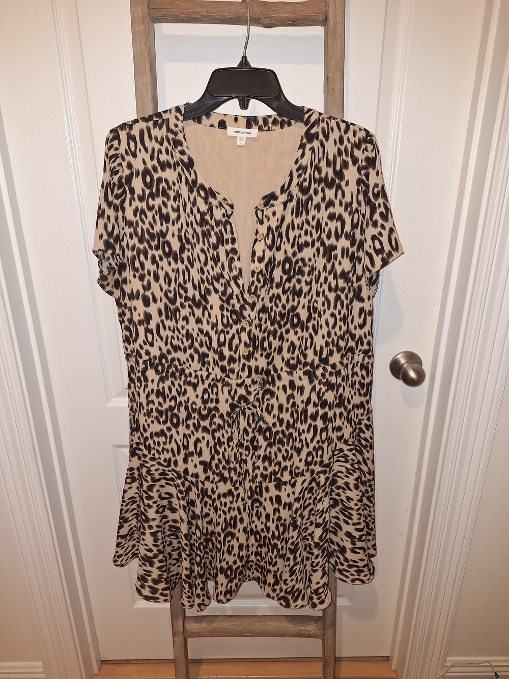 mittoshop Beige and Black Leopard Print Tunic Top